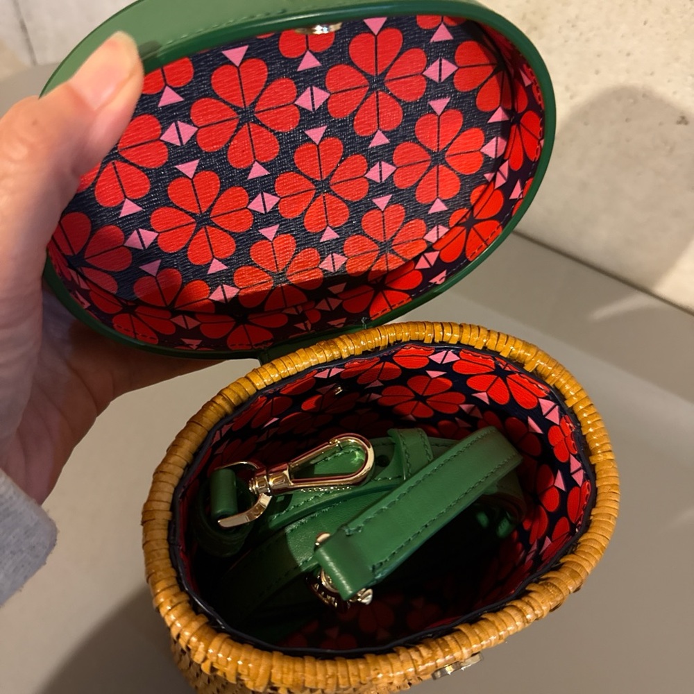 Kate Spade Green & Tan Woven Mini Top-Handle Bucket Bag - Picture 4 of 5